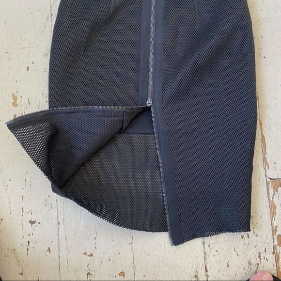 Witchery Black Mesh Scuba Pencil 2 Way Zip Skirt - Picture 5 of 9